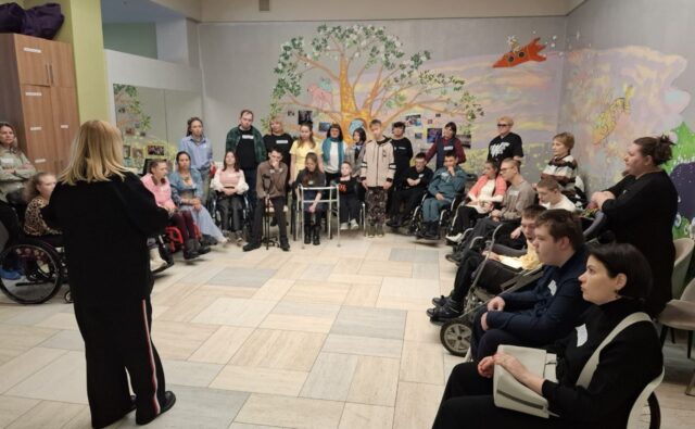 Победители сердца: как подростки и молодые взрослые с ОВЗ покорили конкурс талантов❤️